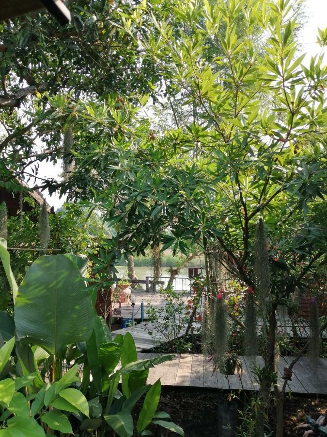 Rustic​ Charm​ Suphan​ Ban Tha Pong エクステリア 写真