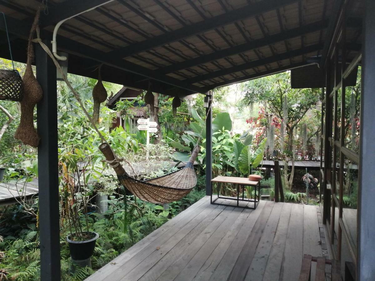 Rustic​ Charm​ Suphan​ Ban Tha Pong エクステリア 写真