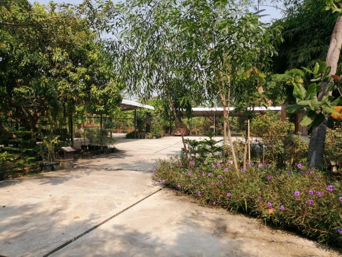Rustic​ Charm​ Suphan​ Ban Tha Pong エクステリア 写真