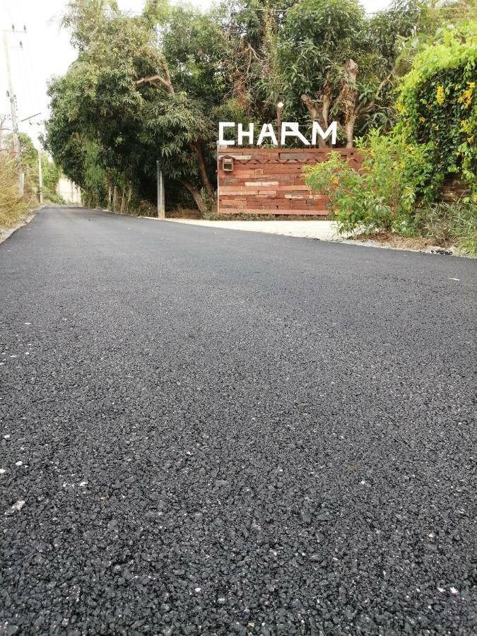 Rustic​ Charm​ Suphan​ Ban Tha Pong エクステリア 写真